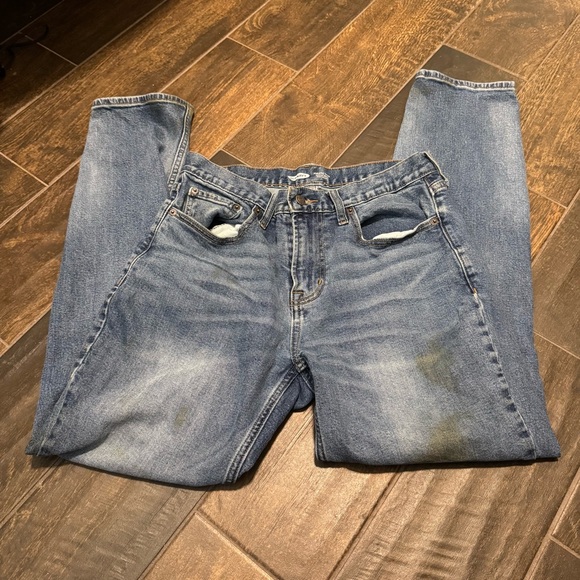 Old Navy Other - *FREE w/$10 Purchase - Old Navy Athletic Taper Jeans